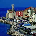 Lana * Izola