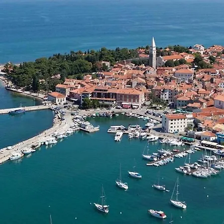 Lana Апартаменты