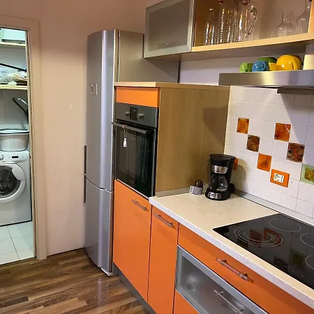 Lana Apartment