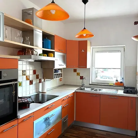 Apartment Lana Izola